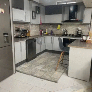 اجاره آپارتمان 85متری دو خوابه شهرک امام